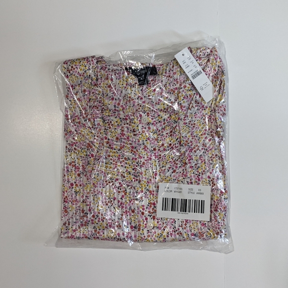 J Crew Ruffle Top in field day print - Picture 3 of 4